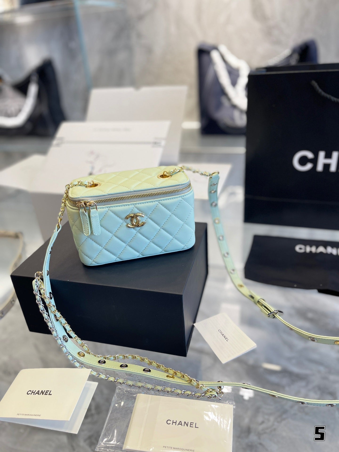 CHN CHANEL handle long box bag 100103 – Onlykikaybox