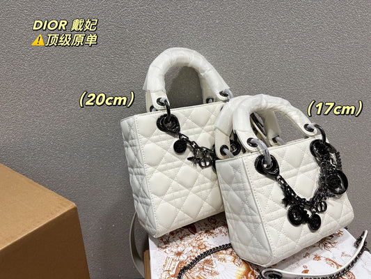 CHN DIOR PRINCESS BAG 102529
