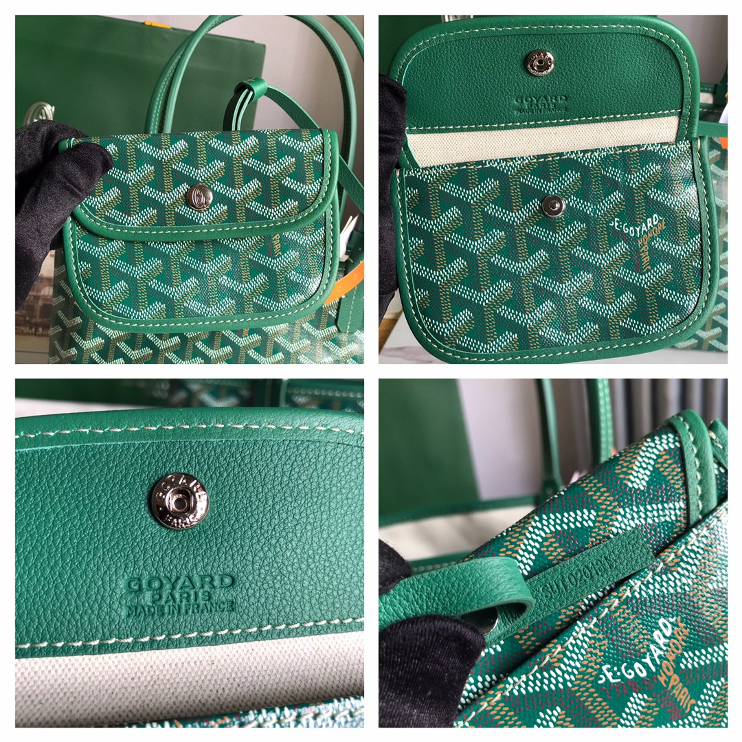 Goyard Small Messenger Bag in Green