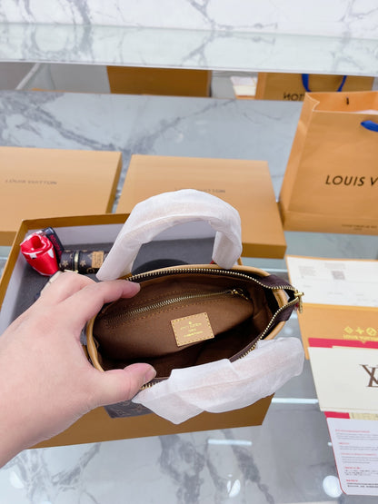 CHN LOUIS VUITTON 2022 New LV Box Set Bag Little Toth 103744 – Onlykikaybox